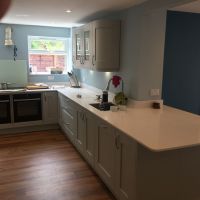 grey handled kitchen design 5